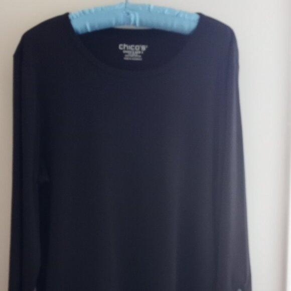 'CHICO'S' Solid Black Long Sleeve Tee Size 3 NWOT - Picture 2 of 8